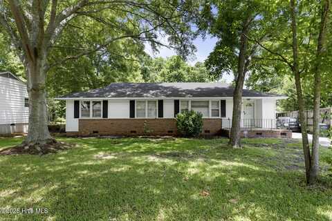407 Hickory Court, Jacksonville, NC 28540