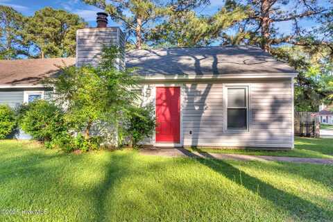 111 Corey Circle, Jacksonville, NC 28546