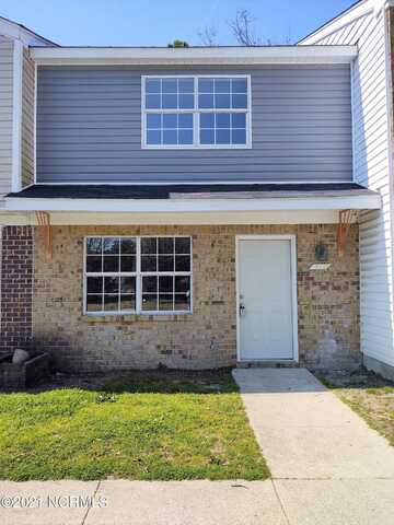 510 Myrtlewood Circle, Jacksonville, NC 28546