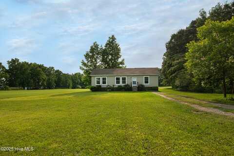 516 Cavanaughtown Road, Richlands, NC 28574