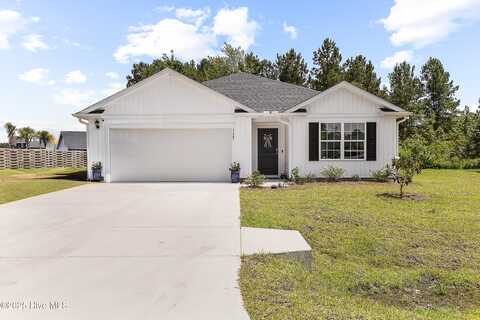 1123 Carteret Manor Drive, Jacksonville, NC 28546