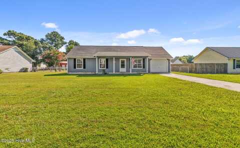 272 Riggs Road, Hubert, NC 28539
