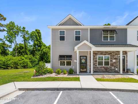 2 Catalina Circle, Swansboro, NC 28584