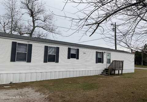 104 Mccausley Road, Hubert, NC 28539
