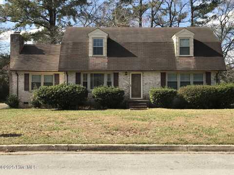 203 King Richard Court, Jacksonville, NC 28546