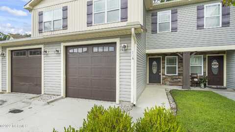 104 Kenan Loop, Jacksonville, NC 28546