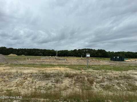 100 Poppy Place, Hubert, NC 28539