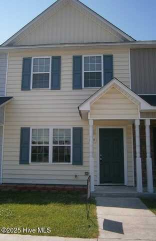 1009 Banister Loop, Jacksonville, NC 28546
