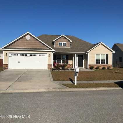 754 Radiant Drive, Jacksonville, NC 28546