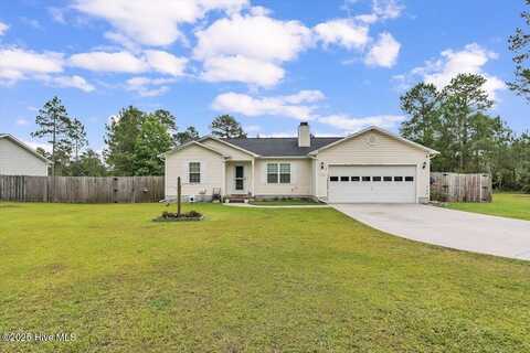 136 Van Riggs Road, Hubert, NC 28539