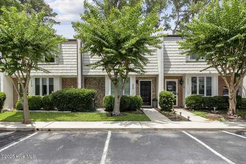 648 Cobblestone Drive, Wilmington, NC 28405