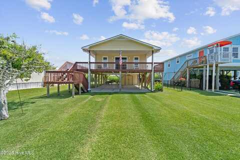 9010 W 9th Street, Surf City, NC 28445