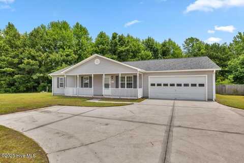 723 Queens Creek Road, Hubert, NC 28539