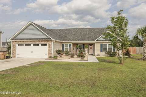 205 Chestwood Drive, Hubert, NC 28539