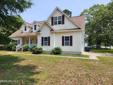 1660 Chadwick Shores Drive, Sneads Ferry, NC 28460