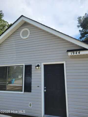 1944 Countrywood Boulevard, Jacksonville, NC 28540