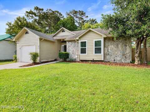 2675 Idlebrook Circle, Midway Park, NC 28544