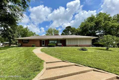 501 W MORGAN STREET, Tipton, MO 65081