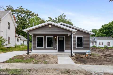 307 N Perrine Street, Jackson, MI 49201