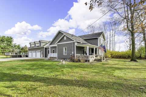 15499 Cement City Road, Cement City, MI 49233