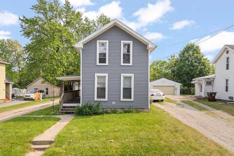 657 Oakhill Ave Avenue, Jackson, MI 49201