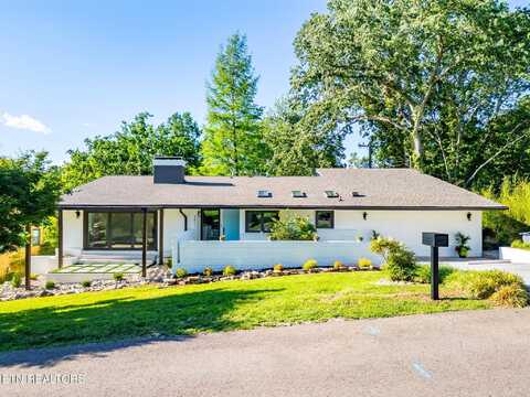 3811 Taliluna Ave, Knoxville, TN 37919