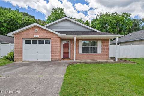 1977 Jeffrey Lane, Alcoa, TN 37701