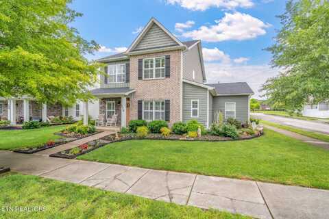 128 Hackberry St, Oak Ridge, TN 37830