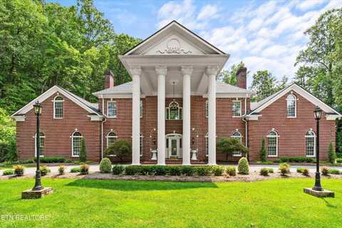 114 Dansworth Lane, Oak Ridge, TN 37830