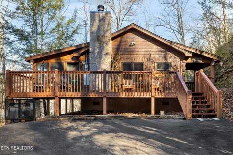 4320 Carolina Cove Way, Pigeon Forge, TN 37863