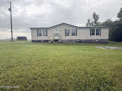 2401 Indian Mound Rd, Woodlawn, TN 37191