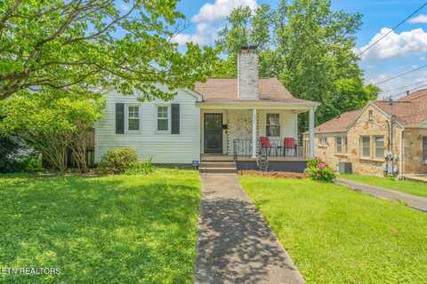 2917 Clearview St, Knoxville, TN 37917