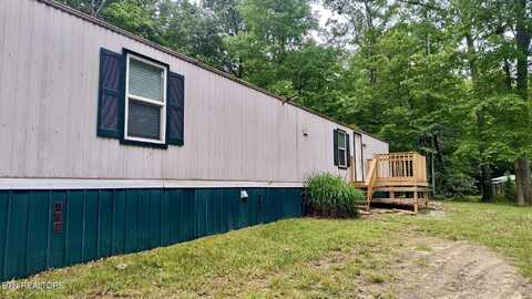 489 Trimmer Lane Lane, Jamestown, TN 38556