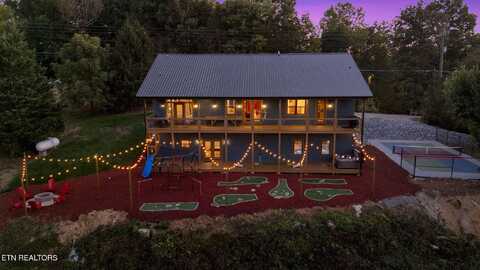 3369 Robeson Rd, Sevierville, TN 37862
