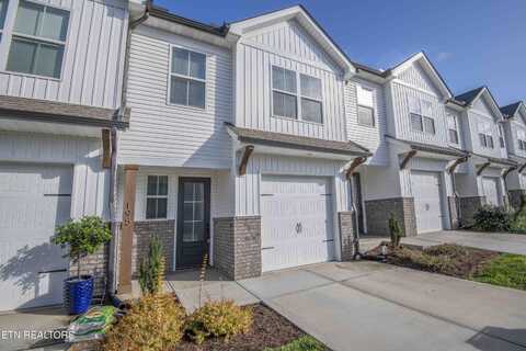 195 Harper Village Way, Lenoir City, TN 37771