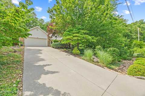 152 Stonewood Drive, Crossville, TN 38558