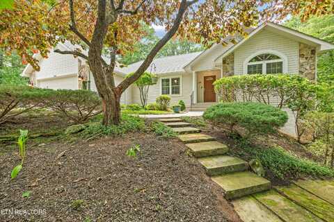 152 Stonewood Drive, Crossville, TN 38558