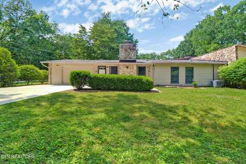 12 Lake Forest Lane, Crossville, TN 38558