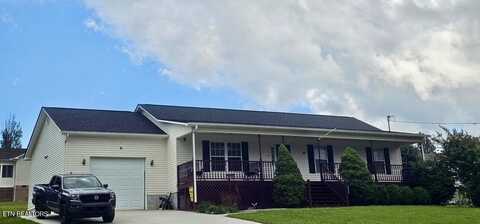230 Clover Circle, Jacksboro, TN 37757