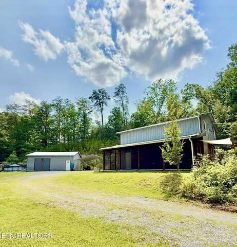 179 Wiggins Rd, Tellico Plains, TN 37385