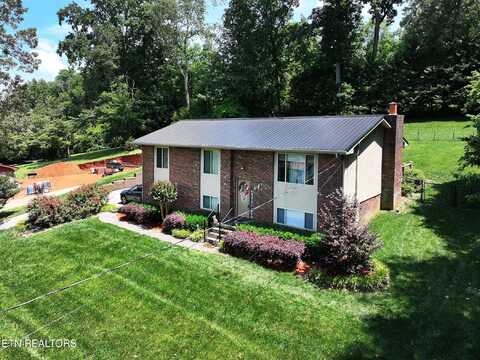 628 Greenwich Drive, Maryville, TN 37803