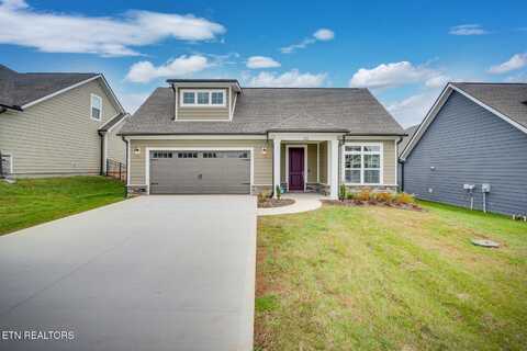 339 Trillium Tr, Lenoir City, TN 37771