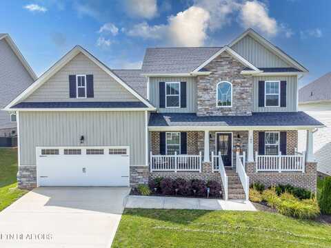 102 Chaseberry Rd, Oak Ridge, TN 37830