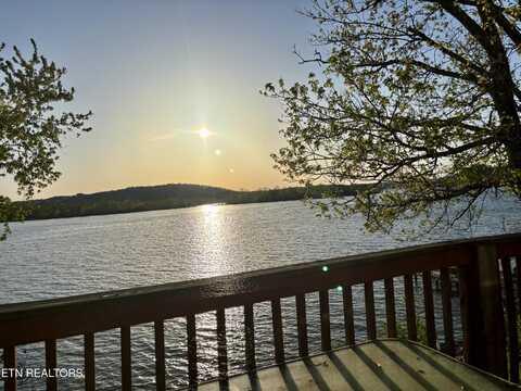 132 Victoria Rd, Kingston, TN 37763