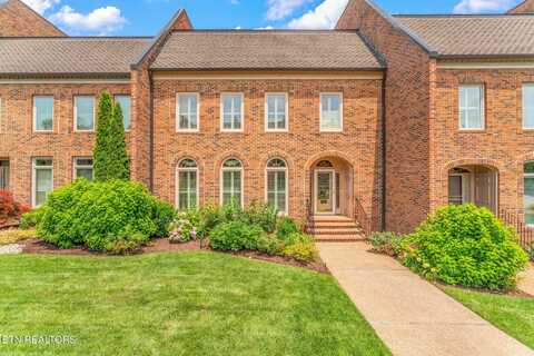 3340 Kingston Pike, Knoxville, TN 37919