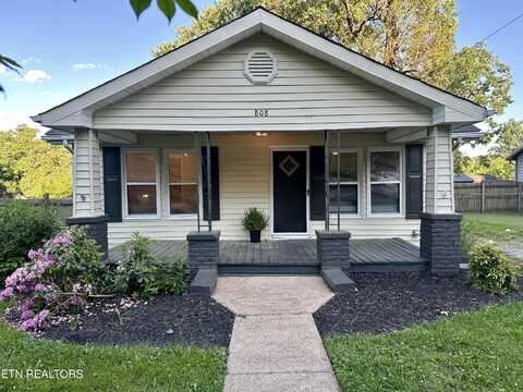 808 Freemason St, Knoxville, TN 37917