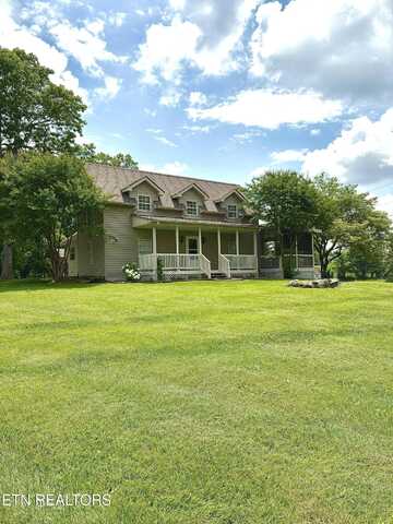 6734 Boruff Rd, Corryton, TN 37721