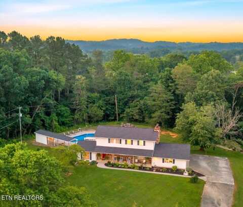 1216 Winding Drive, Sevierville, TN 37876