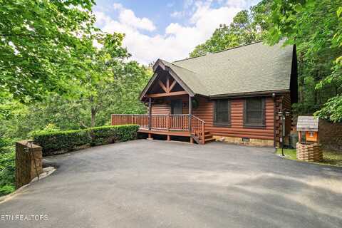 3064 S Clear Fork Rd, Sevierville, TN 37862