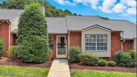 5033 Griffins Gate Lane, Knoxville, TN 37912